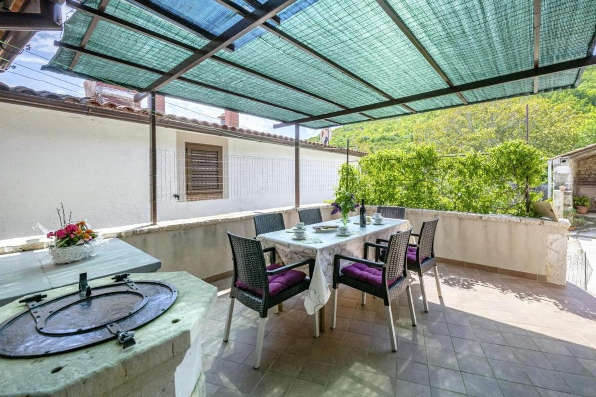 Villa Marina Plomin In Plomin - Haus Fuer 6 Personen Exterior foto