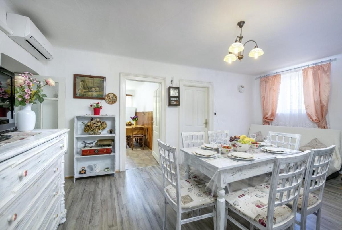 Villa Marina Plomin In Plomin - Haus Fuer 6 Personen Exterior foto